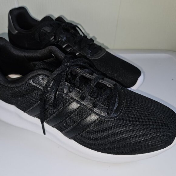 * NEW Black ADIDAS Tie Sneakers Ladies Size 8.5 Gym Running Workout - Picture 2 of 7